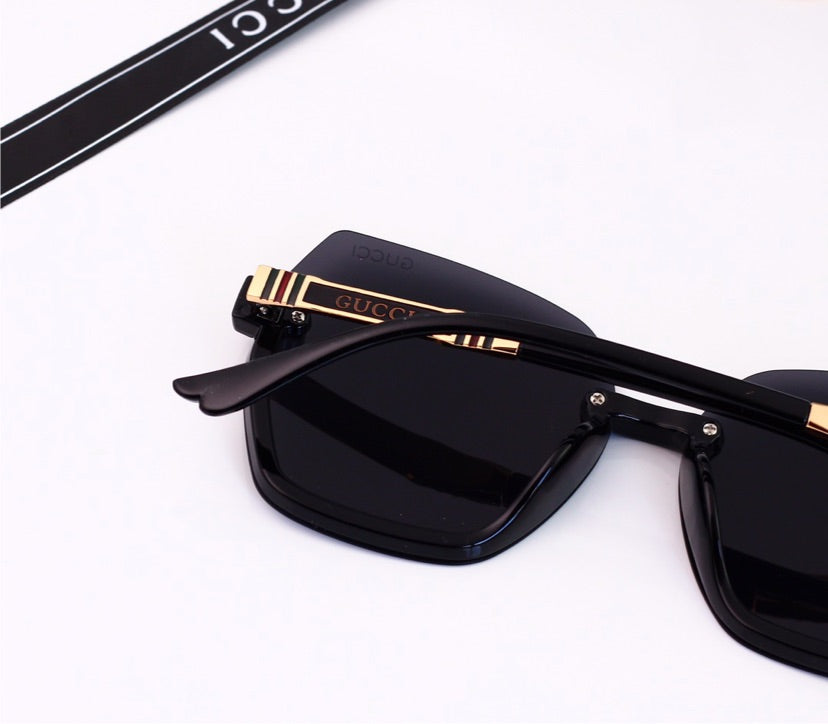 Gucci woman New sunglasses